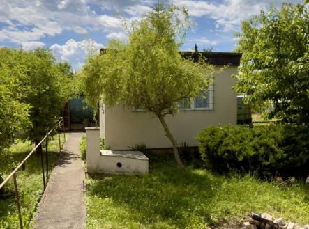 Prodej - pozemek, zahrada, 392 m²