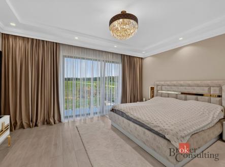 Prodej - dům/vila, 174 m²