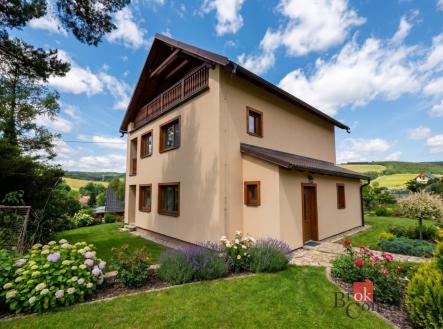 Prodej - dům/vila, 256 m²