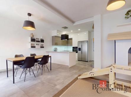 Prodej - dům/vila, 140 m²