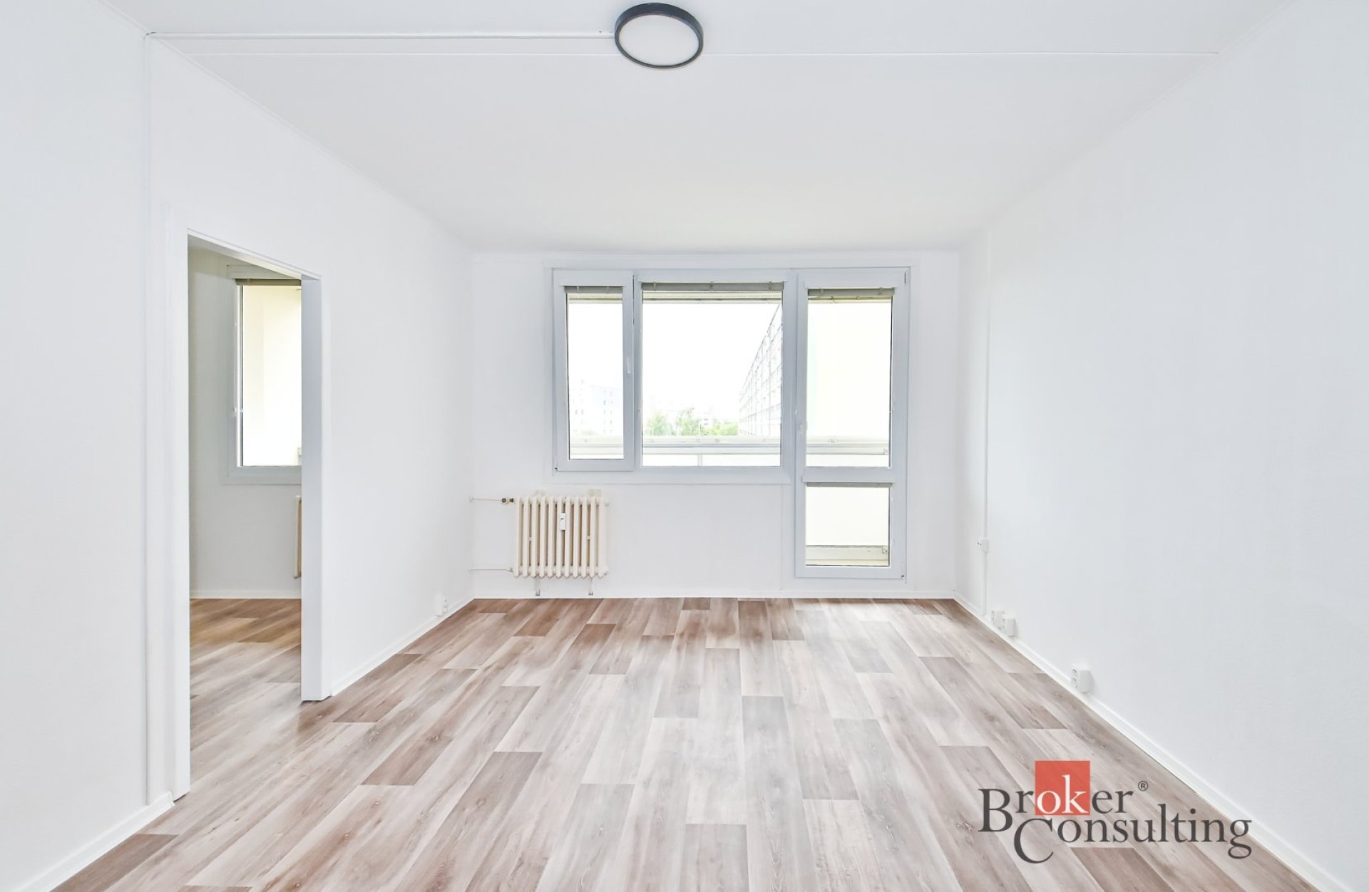 Pronájem zrekonstruovaného bytu 3+1/L, 80 m2, Horní Měcholupy