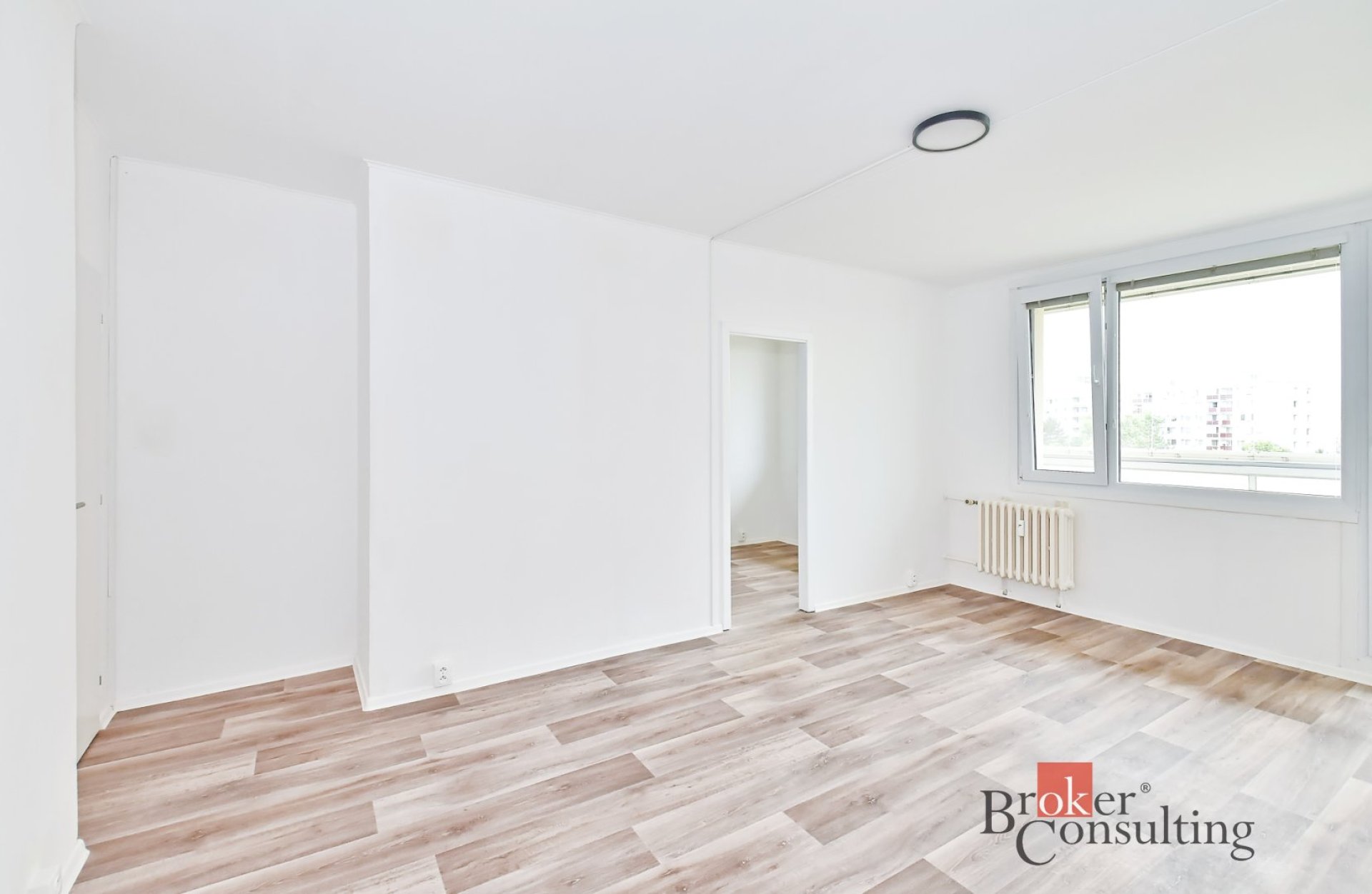 Pronájem zrekonstruovaného bytu 3+1/L, 80 m2, Horní Měcholupy