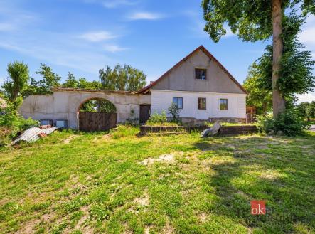 Prodej - komerční objekt, jiný, 200 m²