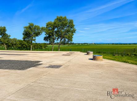Pronájem - komerční objekt, sklad, 5 000 m²