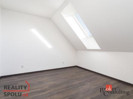 Pronájem bytu, 3+kk, 84 m²