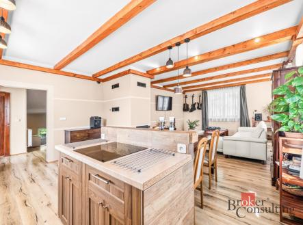Prodej - dům/vila, 179 m²