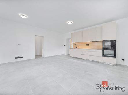 Pronájem bytu, 2+kk, 57 m²