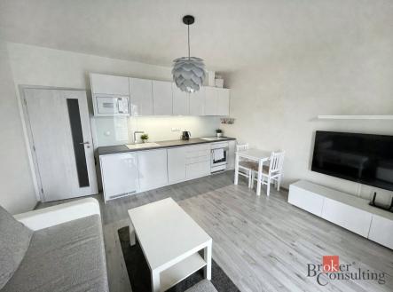Pronájem bytu, 2+kk, 44,2 m²