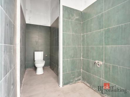 Prodej - komerční objekt, administrativní budova, 750 m²