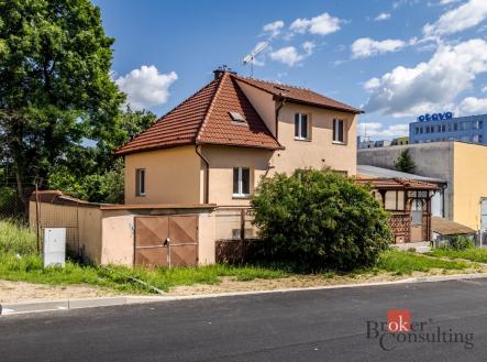 Prodej - komerční objekt, jiný, 148 m²