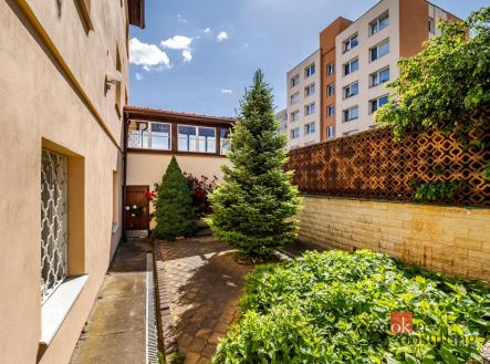 Prodej - komerční objekt, jiný, 148 m²