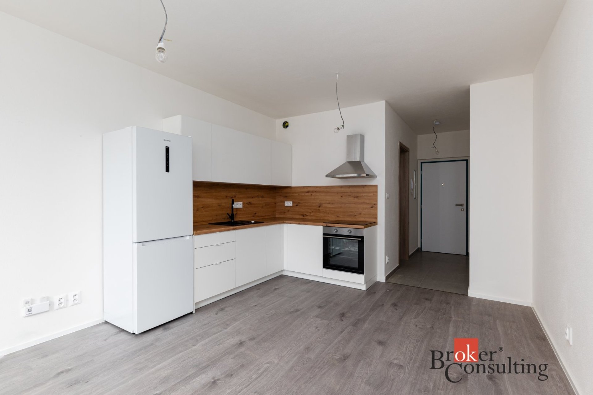 Prodej, byty/1+kk, 29 m2, Kartónová 2844/10, 32600 Plzeň, Plzeň-město [ID 88001]