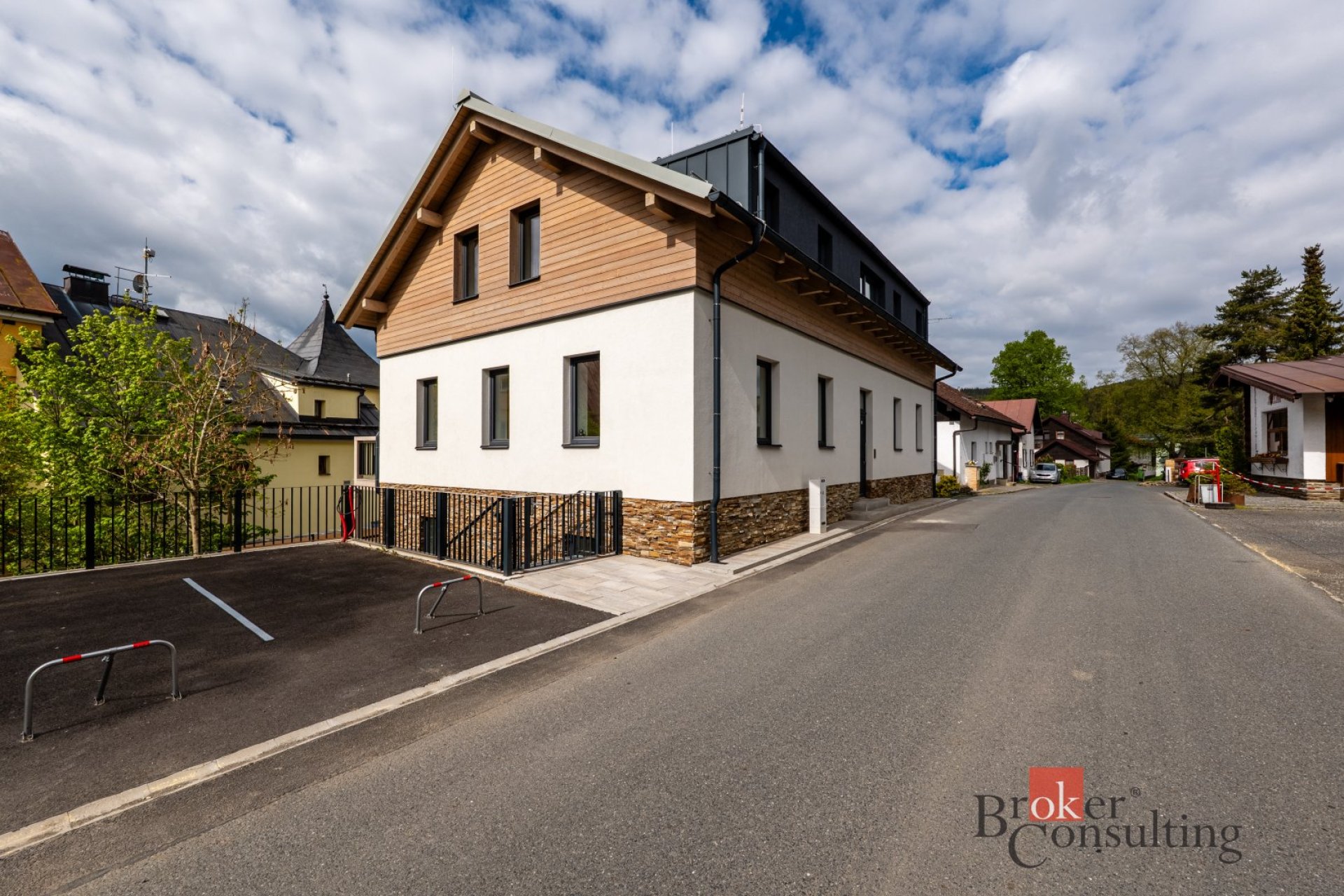 Prodej, byty/3+kk, 58 m2, Adolfa Kašpara 120, 34004 Železná Ruda, Klatovy [ID 86157]