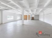 Pronájem - komerční objekt, sklad, 1 700 m²