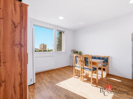 Pronájem bytu, 1+1, 39 m²