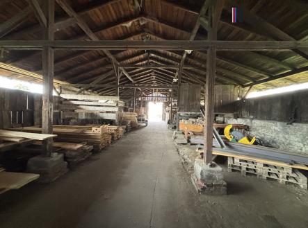 Prodej - komerční objekt, výroba, 1 585 m²