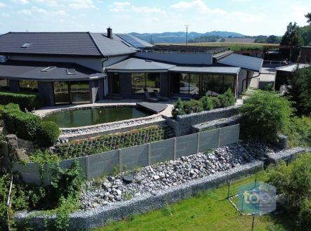 dji-0011-1.jpg | Prodej - dům/vila, 698 m²