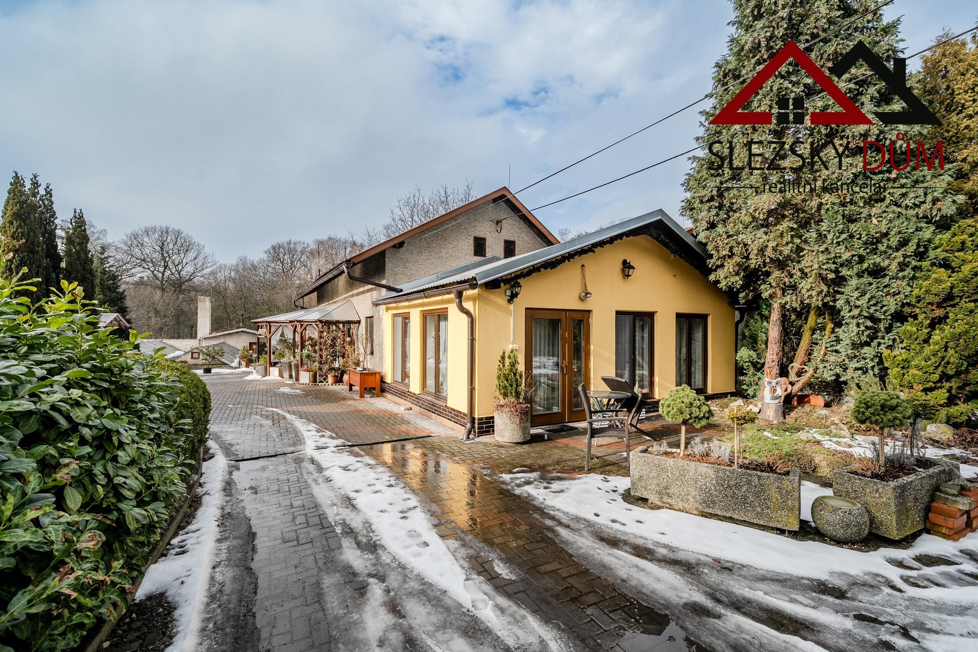 Ing. Lumír Mrázek, tel.: 606 187 222