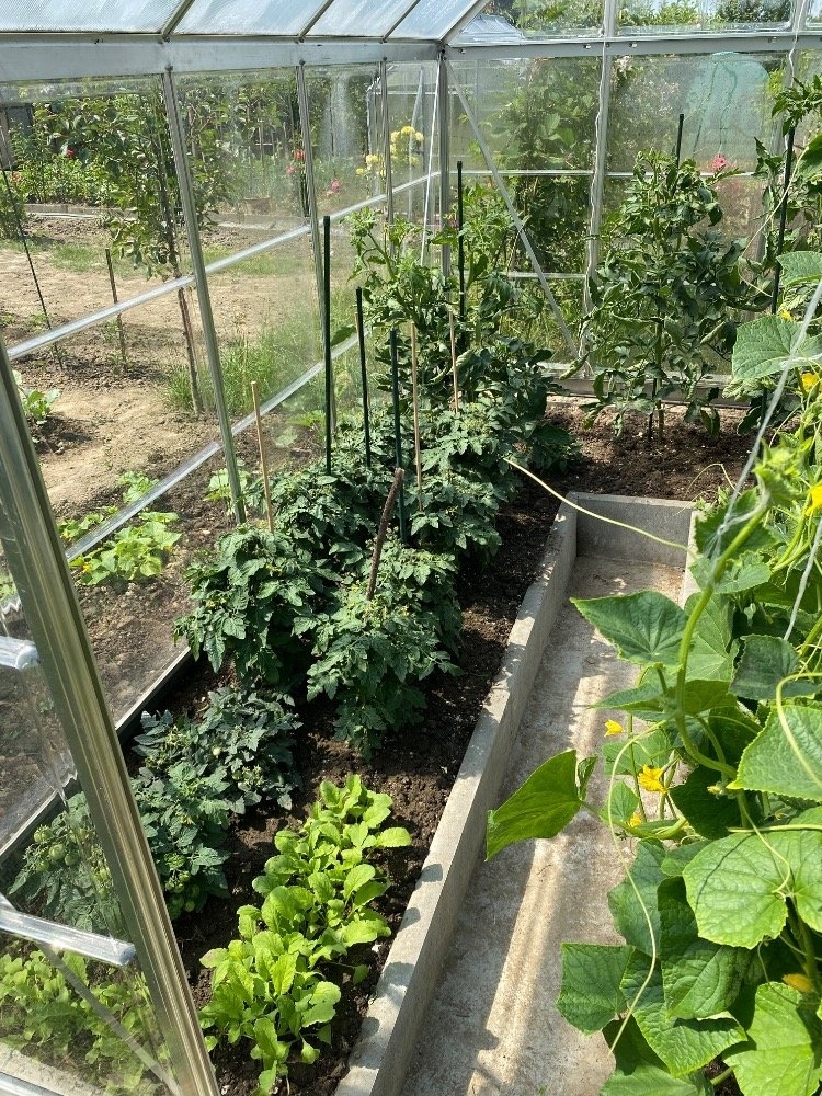 Tel.:604 799 700 RK Slezský dům