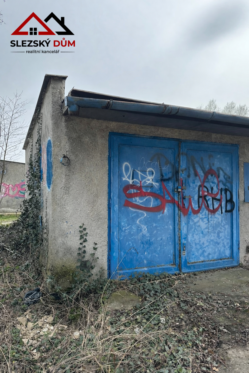 Ing. Lumír Mrázek, tel.: 606 187 222