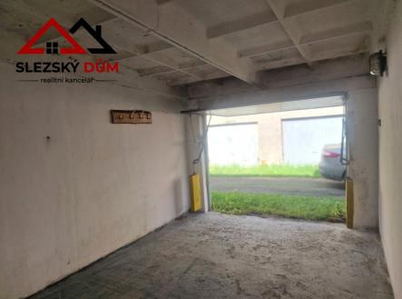 Tel.: 604 799 700 RK Slezský dům | Prodej - malý objekt/garáž