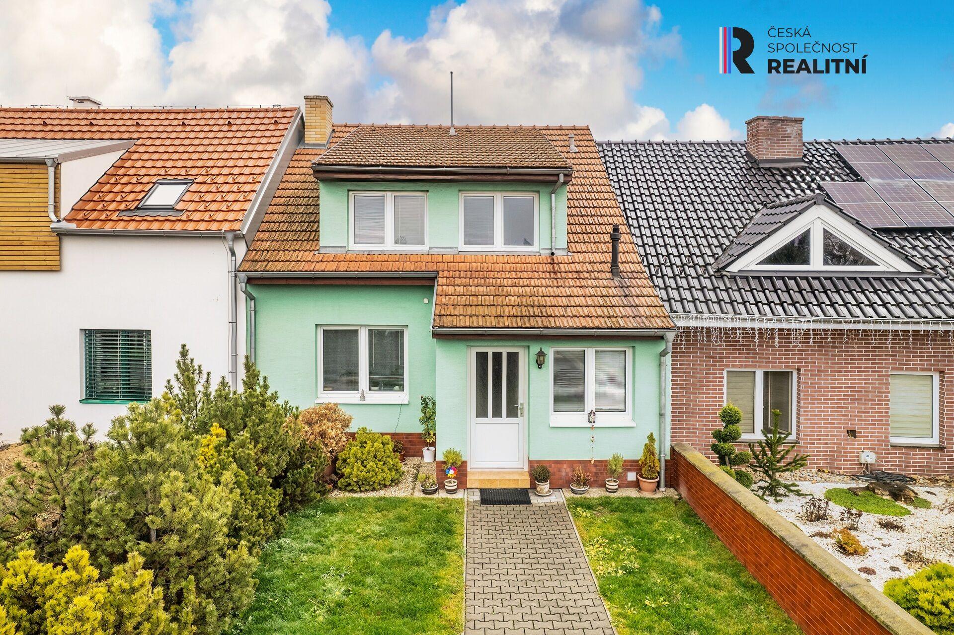 Prodej dvougeneračního RD 7+1, Modřice – 2 kuchyně, 2 koupelny, velký dvůr, garáž