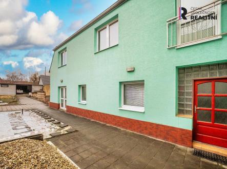 Prodej - dům/vila, 237 m²