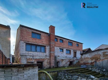 Prodej - dům/vila, 1 000 m²