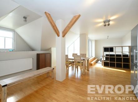 . | Pronájem bytu, 2+kk, 105 m²