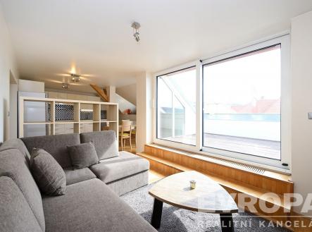 . | Pronájem bytu, 2+kk, 105 m²