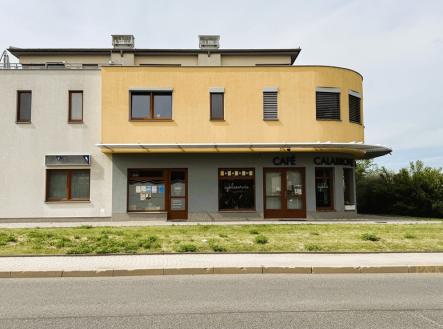 img-1030.jpeg | Prodej - obchodní prostor, 84 m²