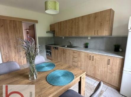 Pronájem bytu, 2+1, 75 m² obrázek