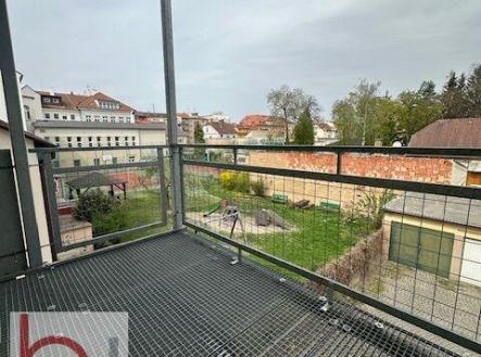 Pronájem bytu, 1+1, 38 m² obrázek