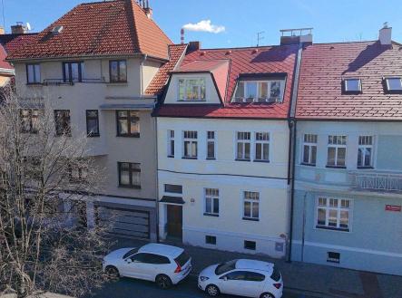 Prodej - nájemní dům, 240 m² obrázek