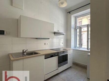 Pronájem bytu, 1+1, 40 m²