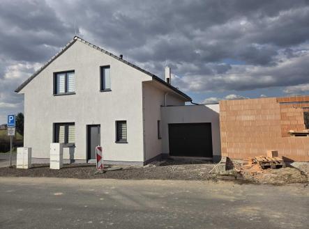 Prodej - dům/vila, 187 m²