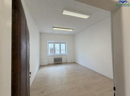 IMG_3099.jpeg | Pronájem - kanceláře, 34,5 m²