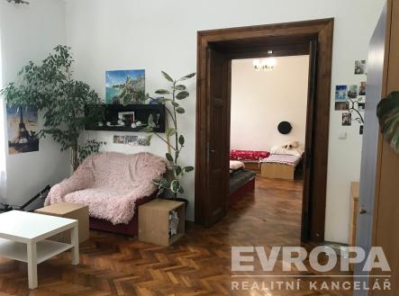 obývací pokoj s parketová podlaha | Prodej bytu, 4+kk, 109 m²