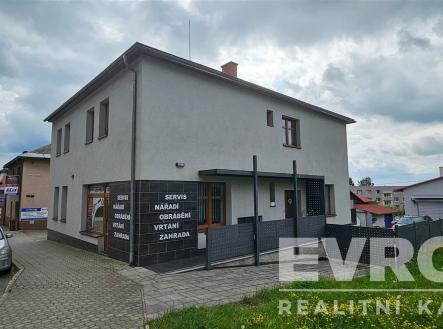 . | Prodej - dům/vila, 820 m²