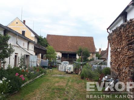 . | Prodej - dům/vila, 109 m²