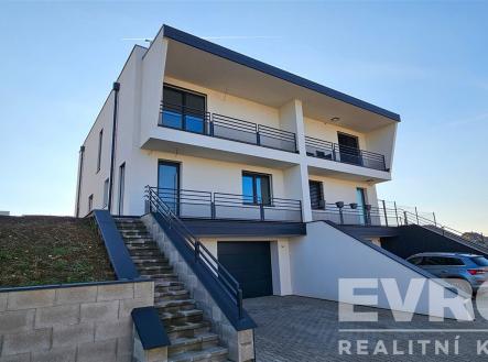 . | Prodej - dům/vila, 202 m²
