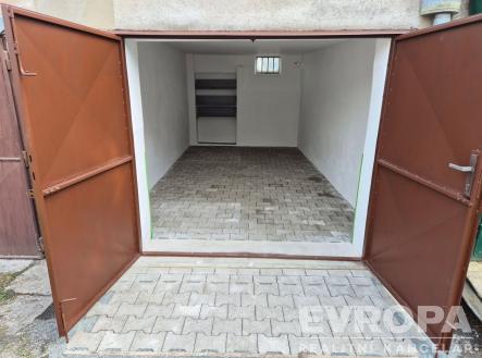 Pronájem - malý objekt/garáž obrázek