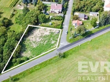 . | Prodej - pozemek pro bydlení, 975 m²