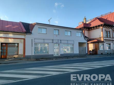 . | Prodej - obchodní prostor, 286 m²