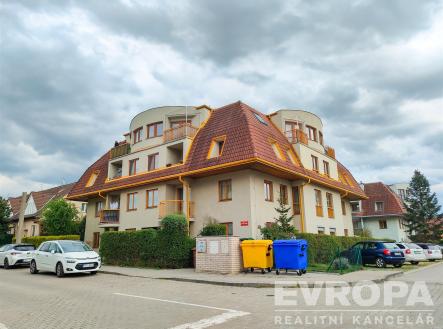Prodej bytu, 3+kk, 82 m² obrázek