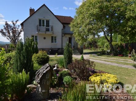 . | Prodej - dům/vila, 214 m²