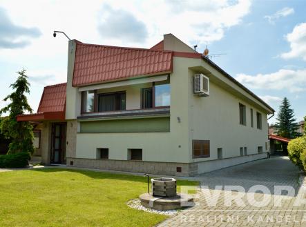 Prodej - dům/vila, 495 m² obrázek