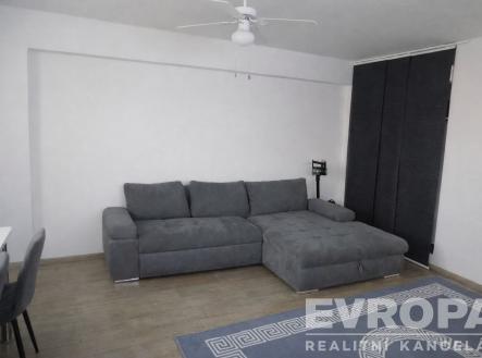 . | Pronájem bytu, 2+kk, 45 m²