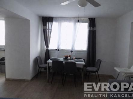 . | Pronájem bytu, 2+kk, 45 m²