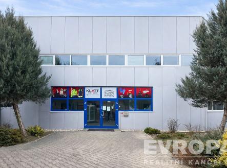 . | Pronájem - obchodní prostor, 600 m²